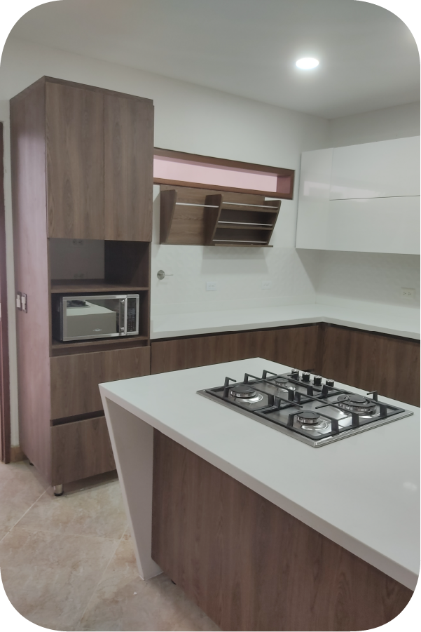 TORRE ALACENA CON BARRA PARA COCINA